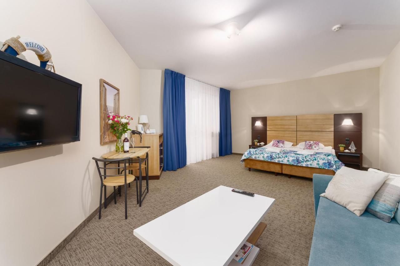 Apartamenty Prywatne W Hotelu Przy Plazy Diva Kołobrzeg Kültér fotó