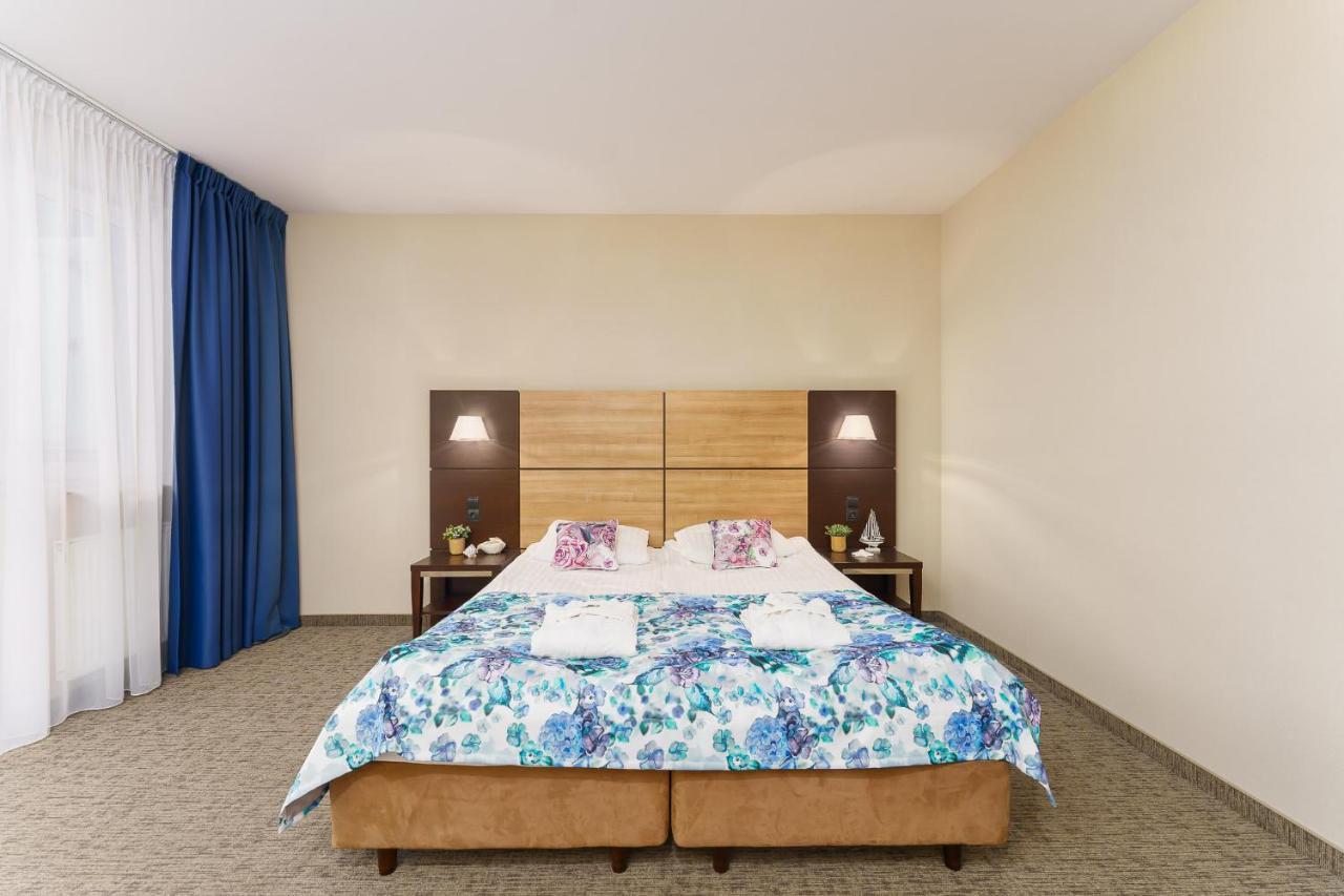 Apartamenty Prywatne W Hotelu Przy Plazy Diva Kołobrzeg Kültér fotó