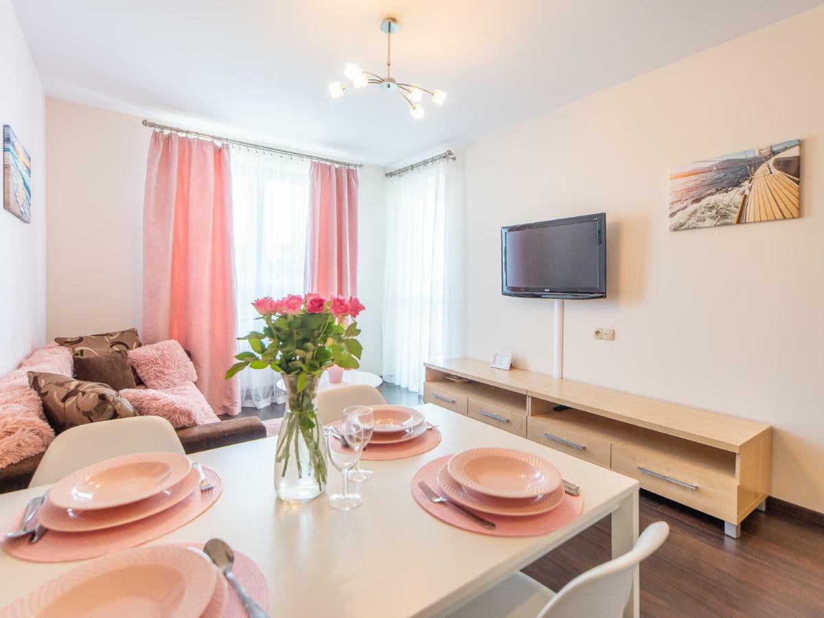 Apartamenty Prywatne W Hotelu Przy Plazy Diva Kołobrzeg Kültér fotó